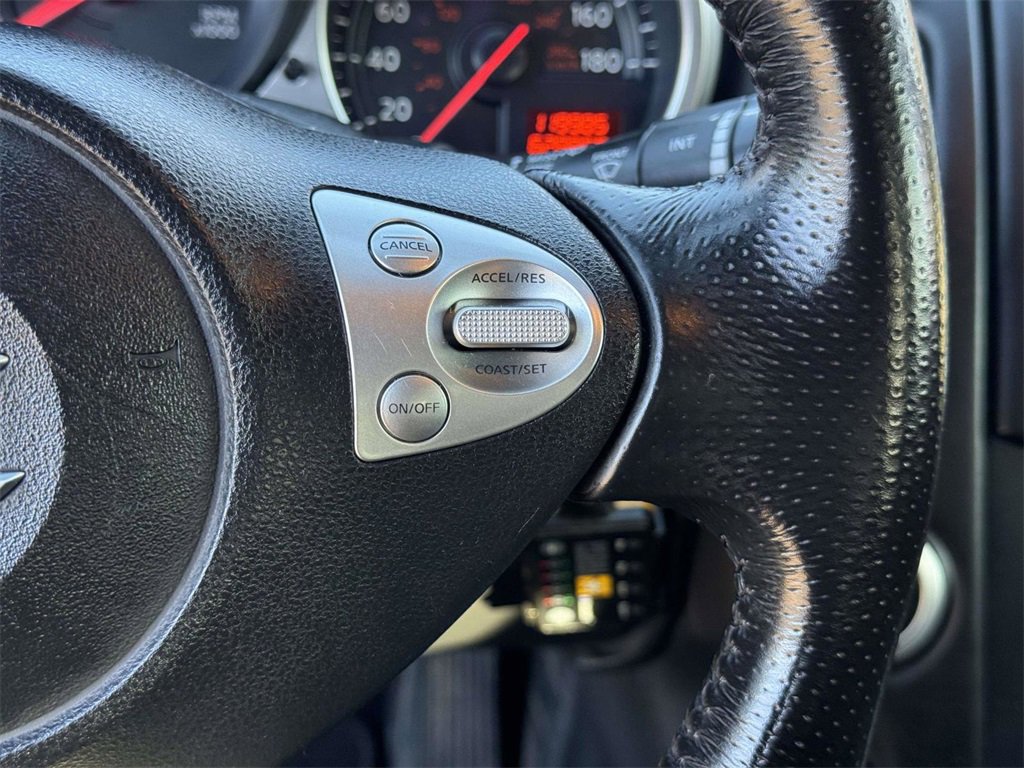 Used 2020 Nissan 370Z Base image 12