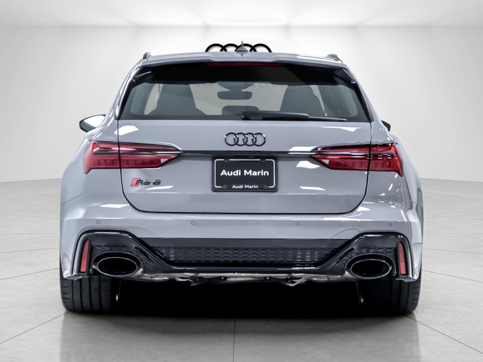 Certified 2024 Audi RS 6 performance AWD/4WD image 4