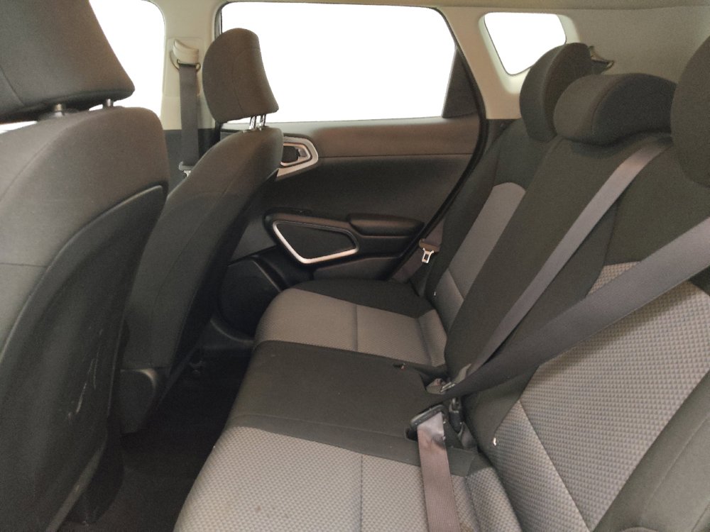 Used 2021 Kia Soul LX FWD image 18