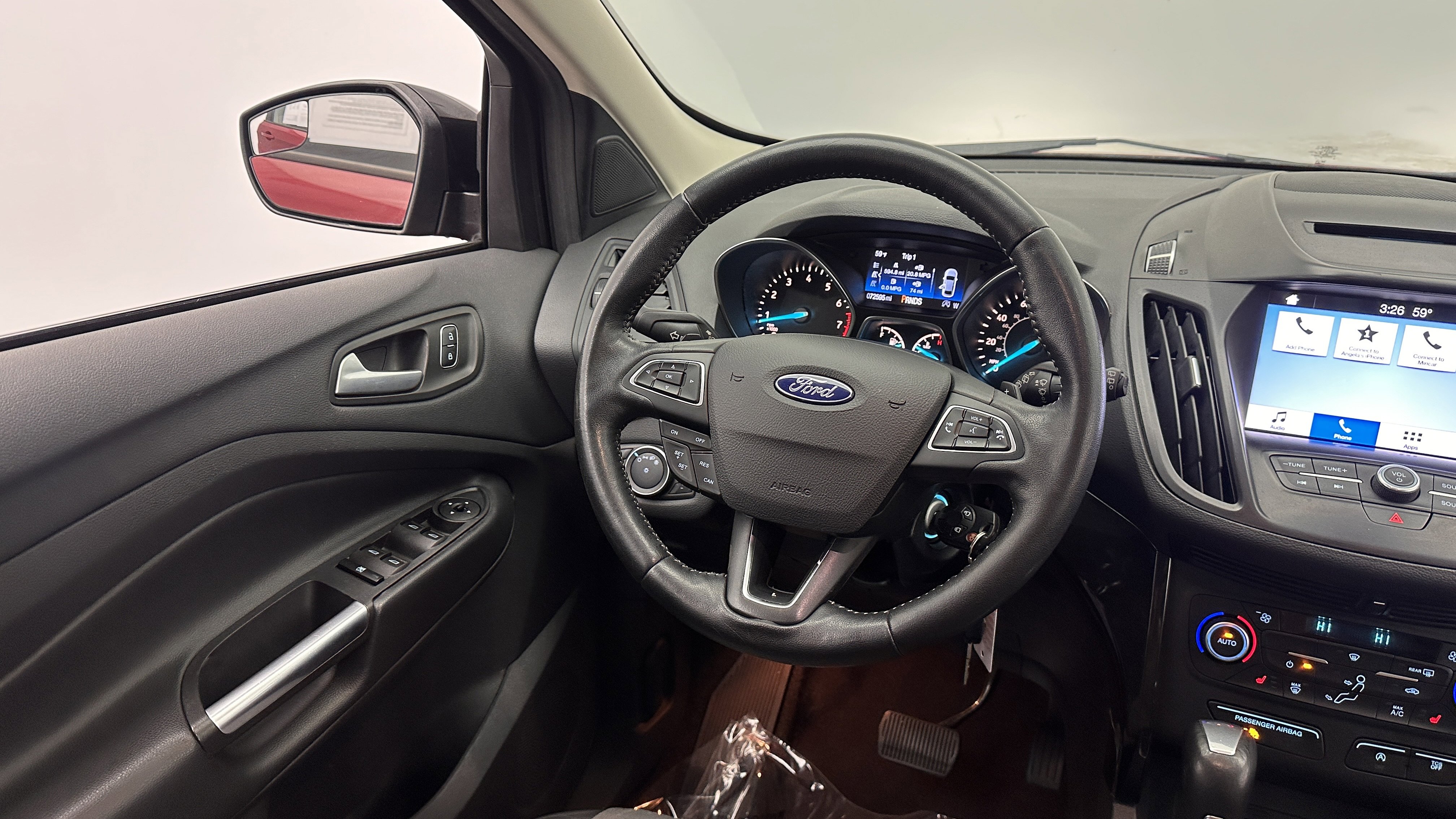 Used 2018 Ford Escape SE w/ SE Sport Appearance Package AWD/4WD image 25