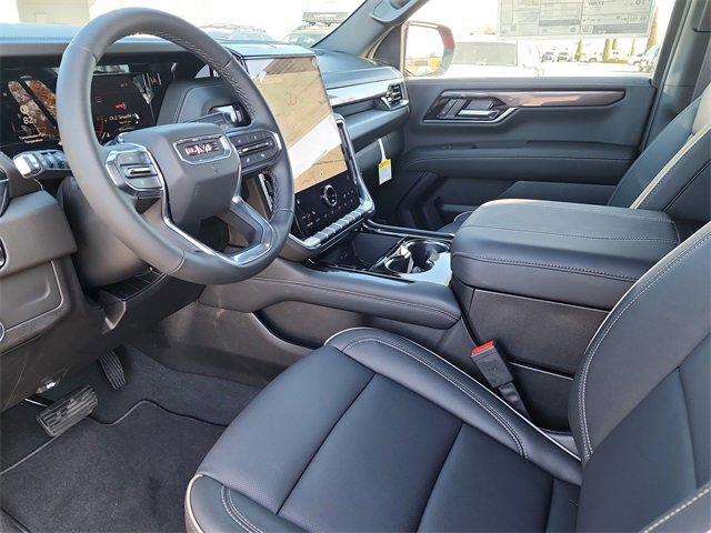 New 2026 GMC Yukon XL Elevation image 12