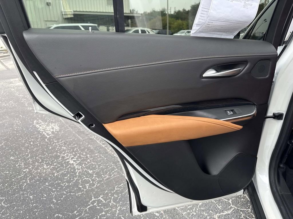 Certified 2024 Cadillac XT4 Sport image 13