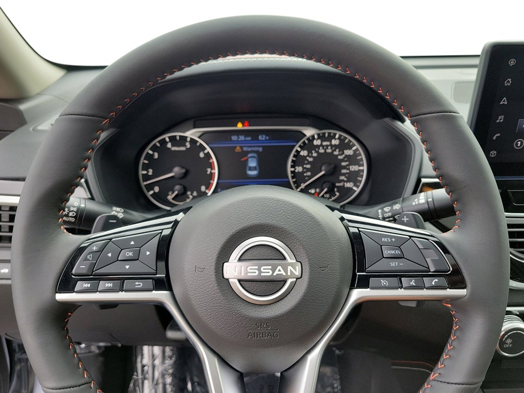 New 2025 Nissan Altima 2.5 SR image 13