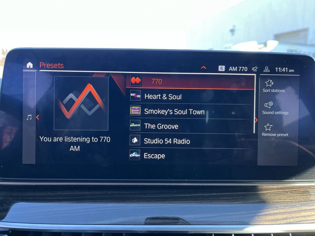 Certified 2023 BMW 540i xDrive w/ Premium Package image 16