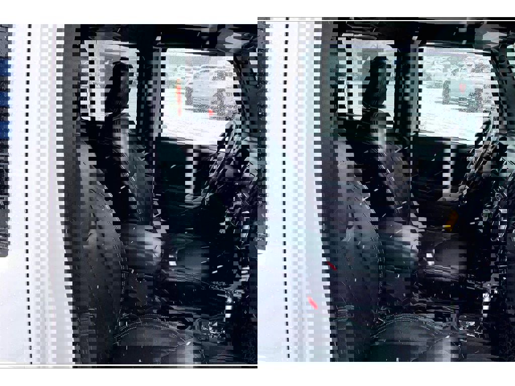 Used 2017 Jeep Wrangler Unlimited Sahara w/ LED Lighting Group image 8