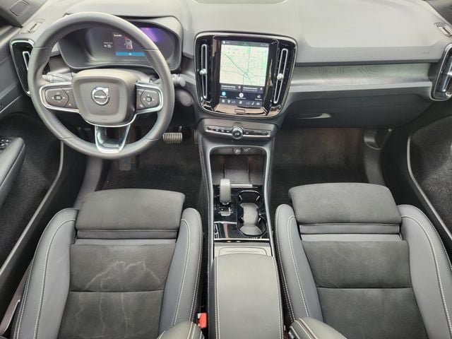 Certified 2023 Volvo C40 P8 Recharge Plus w/ Climate Package AWD/4WD image 12