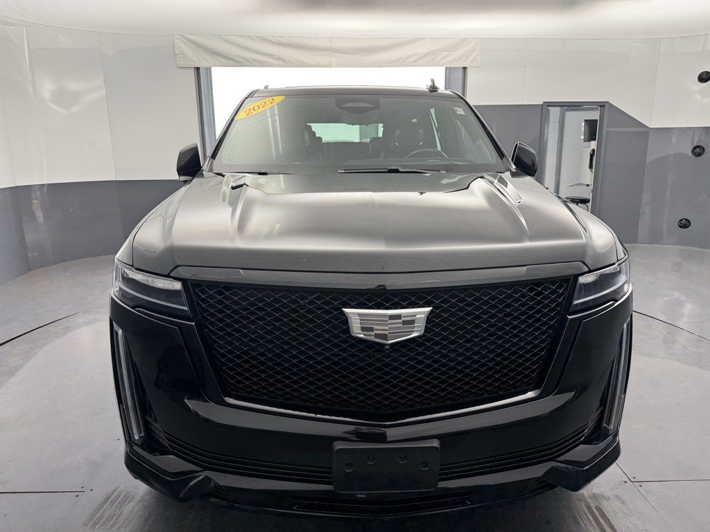 Used 2022 Cadillac Escalade Sport Platinum image 2