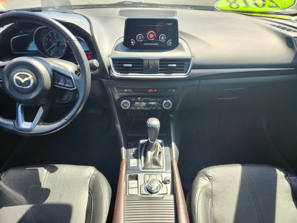 Used 2018 MAZDA MAZDA3 Grand Touring FWD image 14