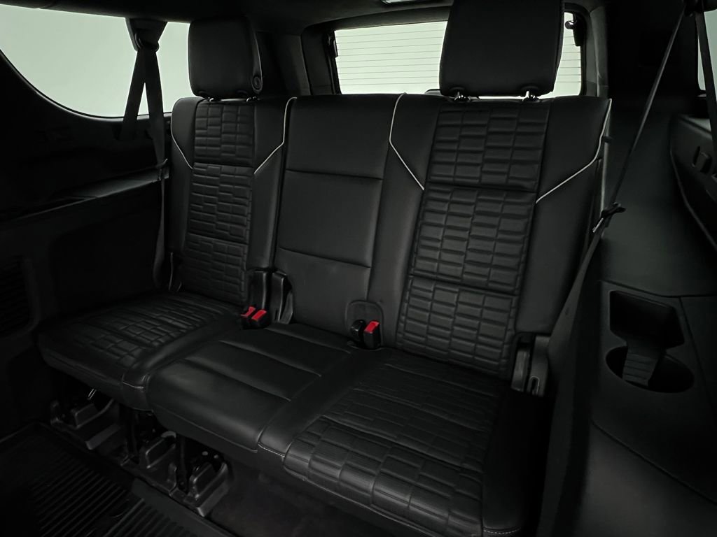 Used 2023 Cadillac Escalade ESV Sport Platinum image 24