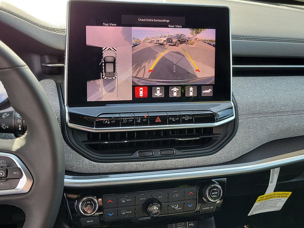 Used 2023 Jeep Compass Latitude w/ Sun and Sound Group image 10