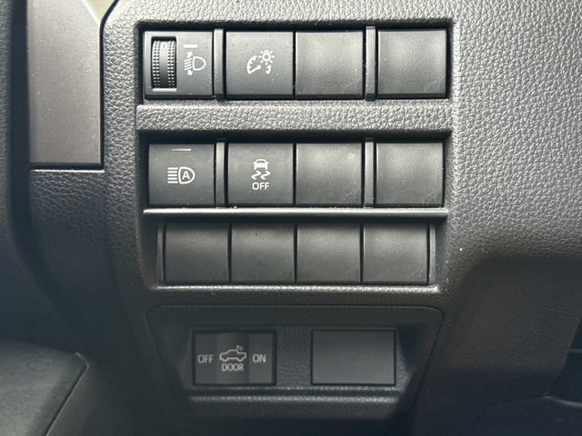 Used 2024 Toyota Tacoma SR5 RWD image 18