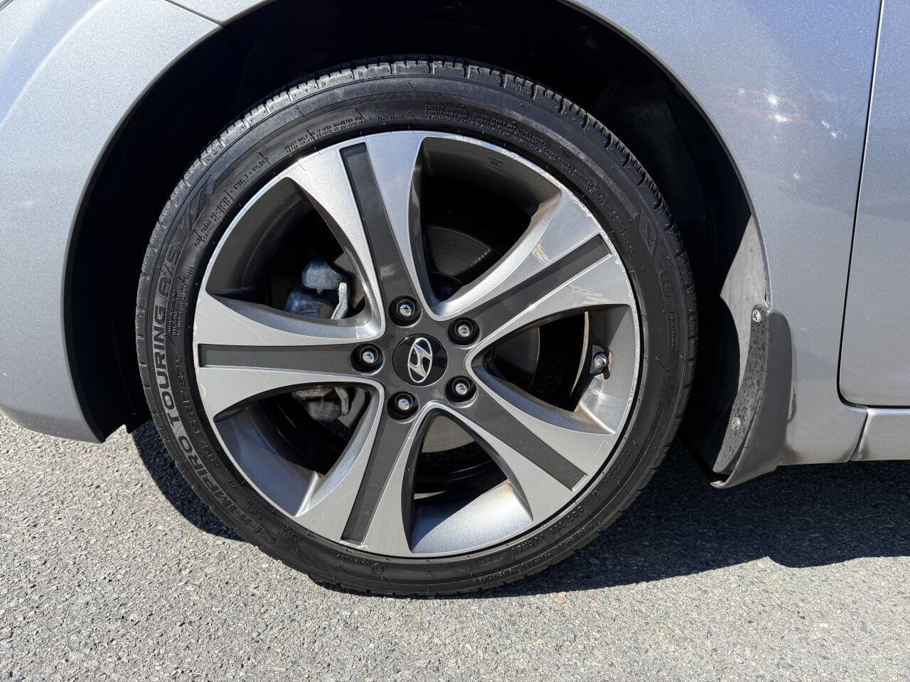 Used 2014 Hyundai Elantra Sport image 24