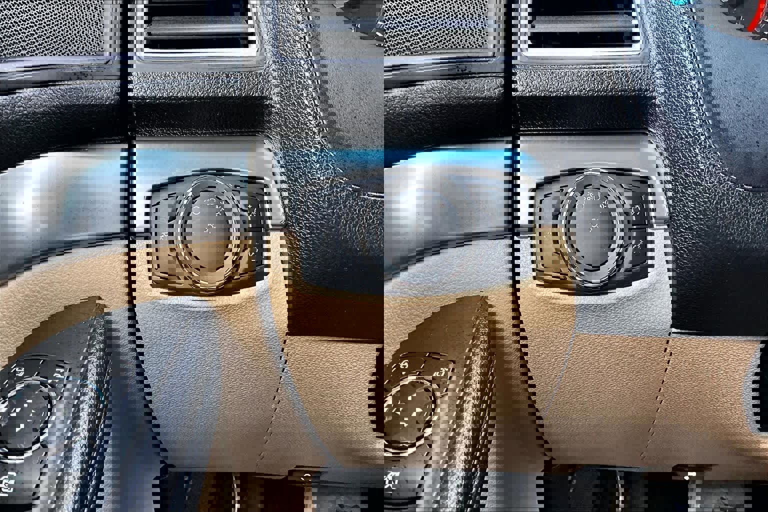 Used 2017 Ford Explorer FWD image 32