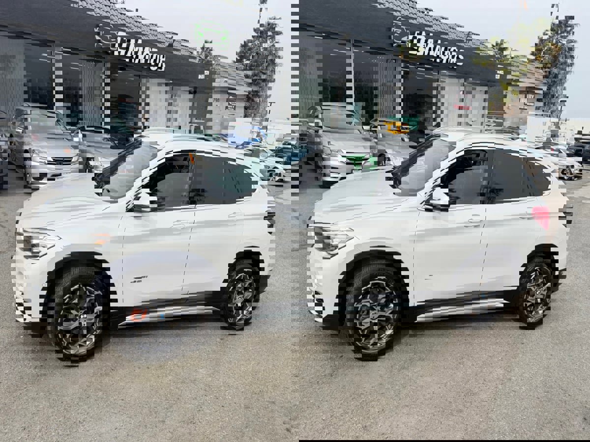 Used 2018 BMW X1 sDrive28i image 6