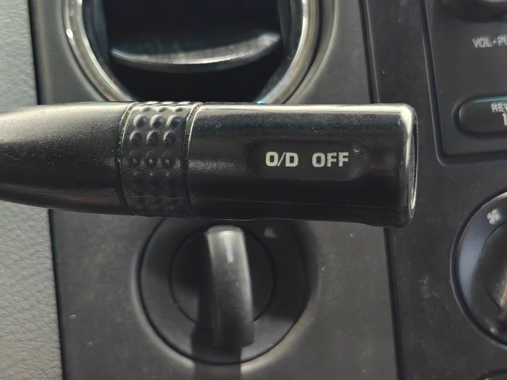 Used 2007 Ford F150 XLT AWD/4WD image 9