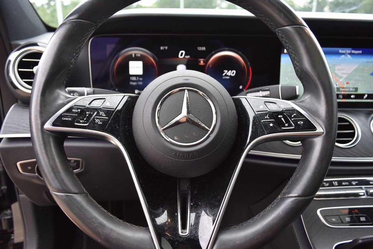 Used 2022 Mercedes-Benz E 350 Sedan w/ AMG Line Exterior image 20