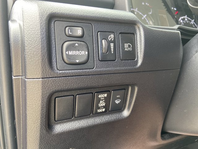 Used 2022 Toyota 4Runner SR5 Premium image 45