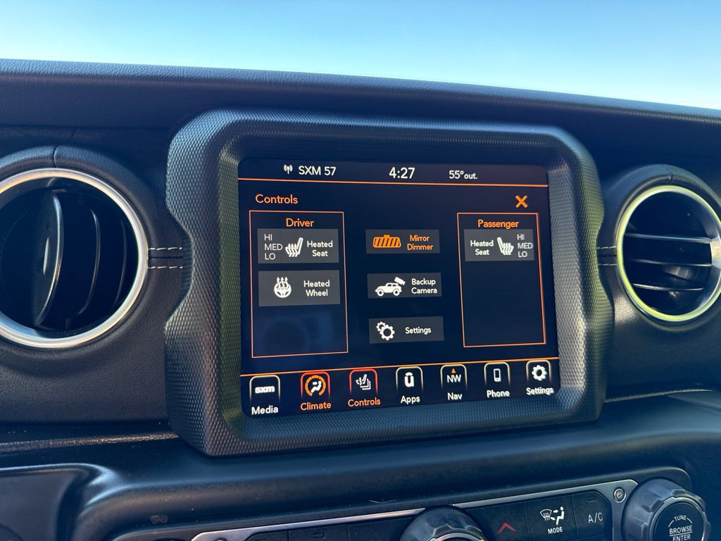 Used 2023 Jeep Wrangler Unlimited Sahara w/ Cold Weather Group AWD/4WD image 23
