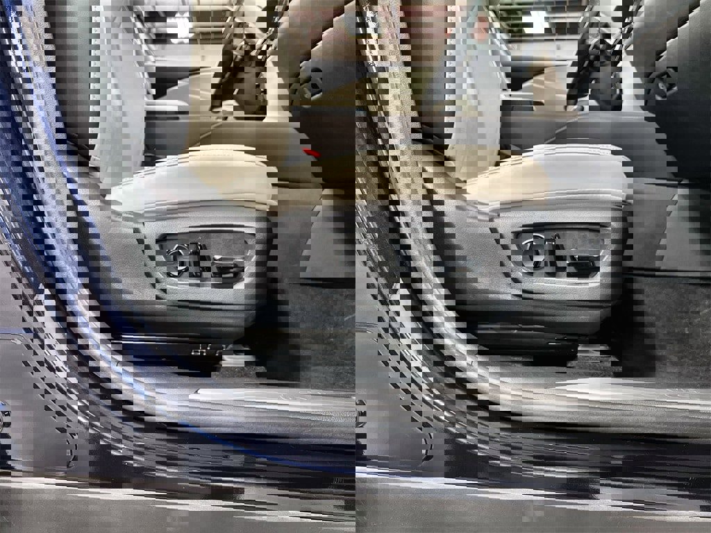 Used 2023 Lexus RX 350 Premium Plus w/ Cold Area Package image 32