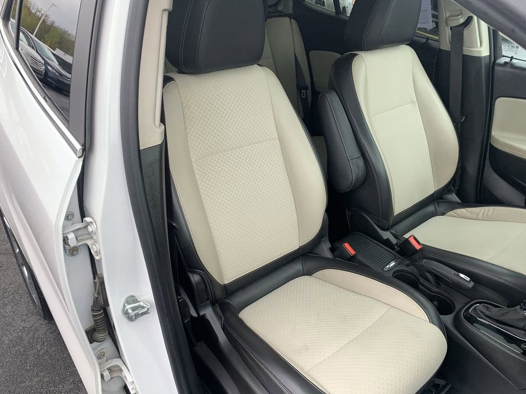 Used 2017 Buick Encore Preferred w/ Experience Buick Package AWD/4WD image 17