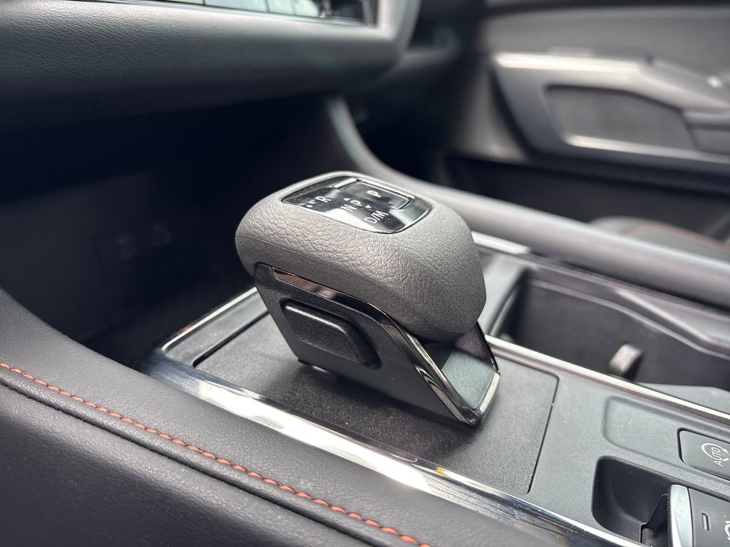 Used 2025 Nissan Pathfinder Rock Creek AWD/4WD image 19