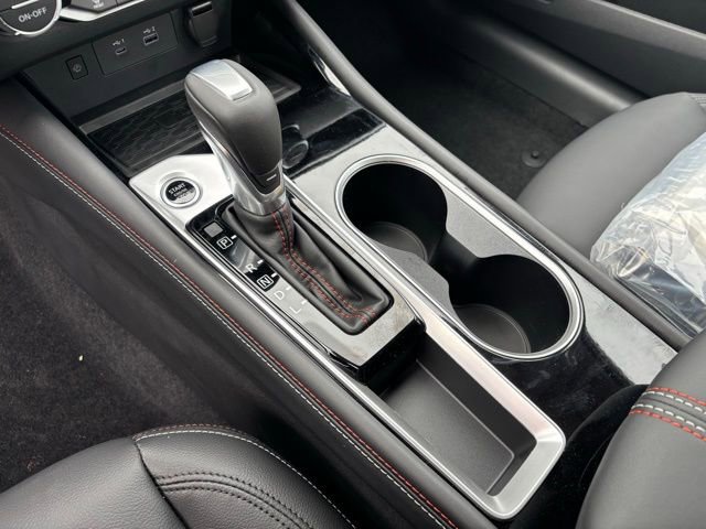 New 2025 Nissan Altima 2.5 SR w/ SR Premium Package image 14