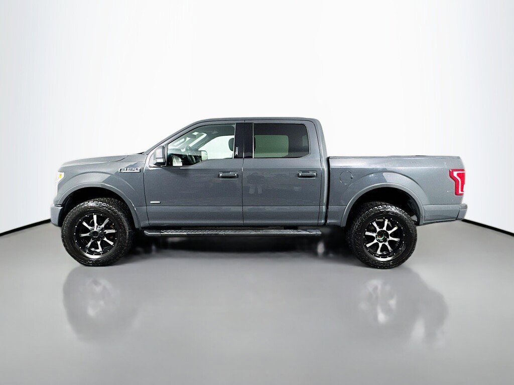Used 2016 Ford F150 XLT w/ Equipment Group 302A Luxury image 2