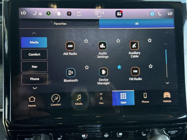 Used 2023 Jeep Grand Cherokee Overland w/ Luxury Tech Group IV RWD image 18