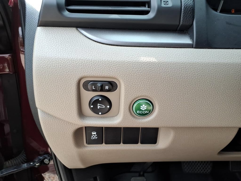 Used 2017 Honda Pilot EX-L image 25