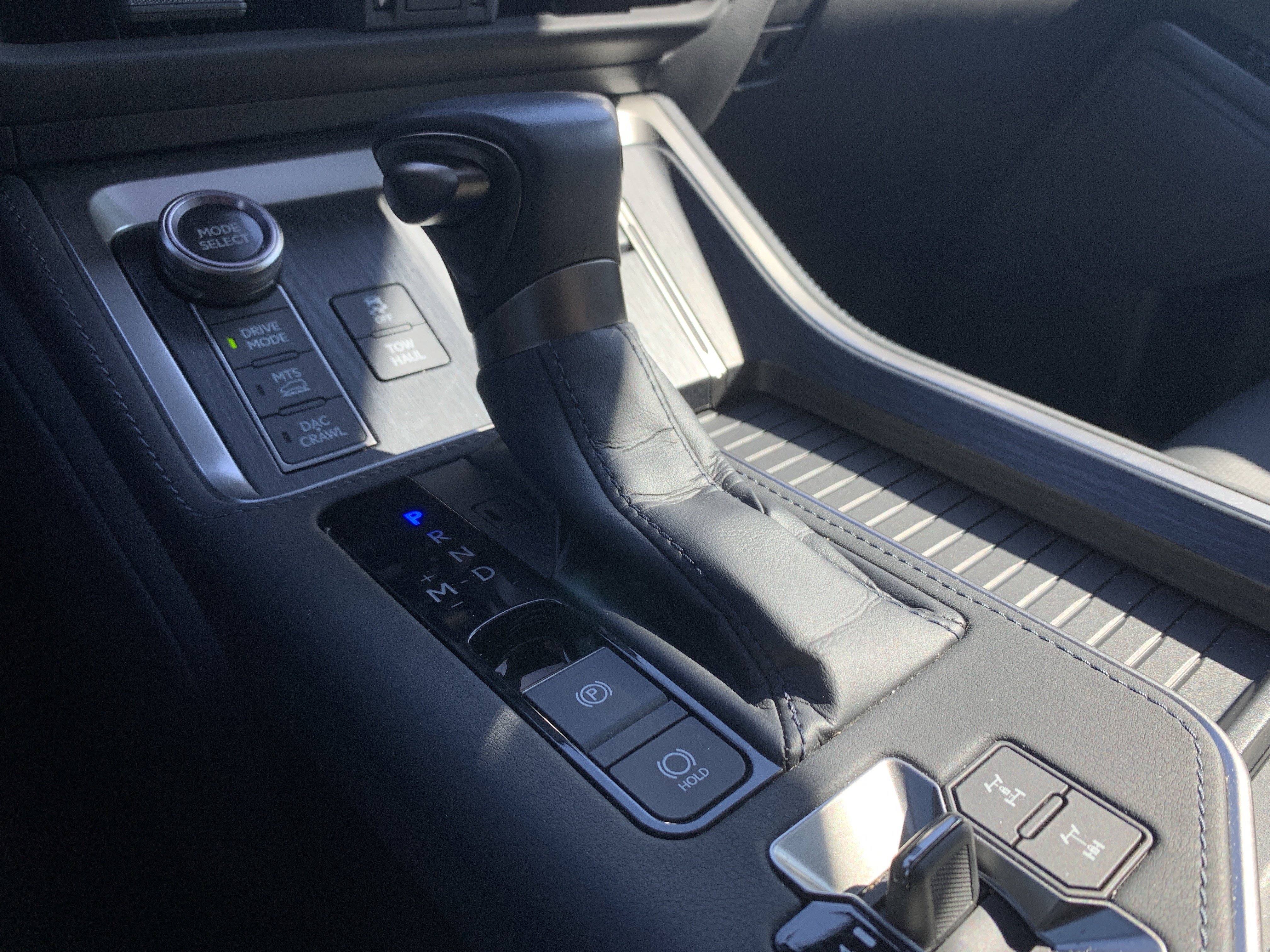 Used 2024 Lexus GX 550 image 26