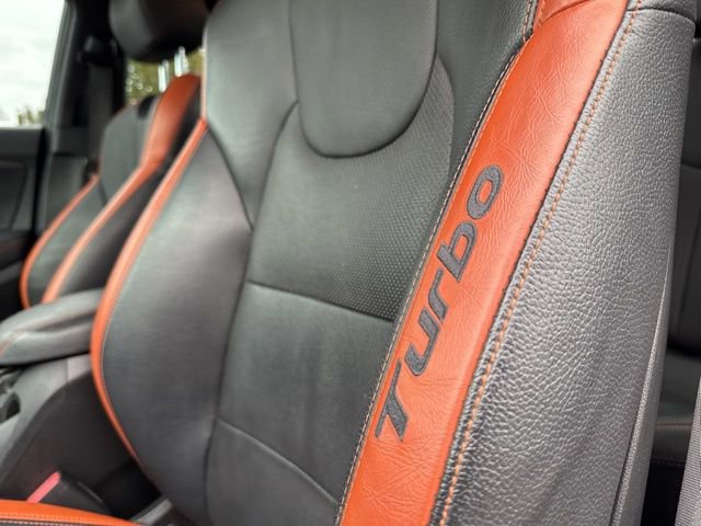 Used 2016 Hyundai Veloster Turbo image 29