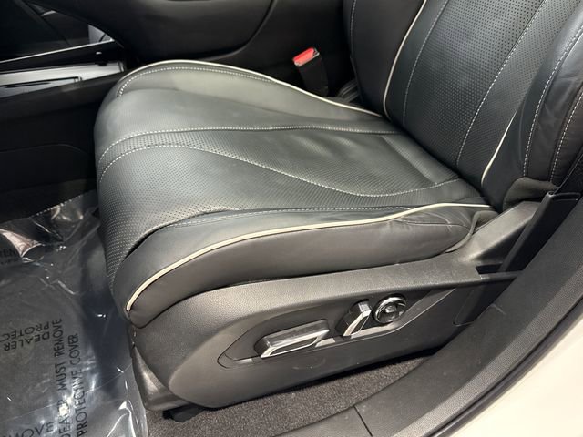 Used 2023 Acura RDX AWD w/ Advance Package image 17