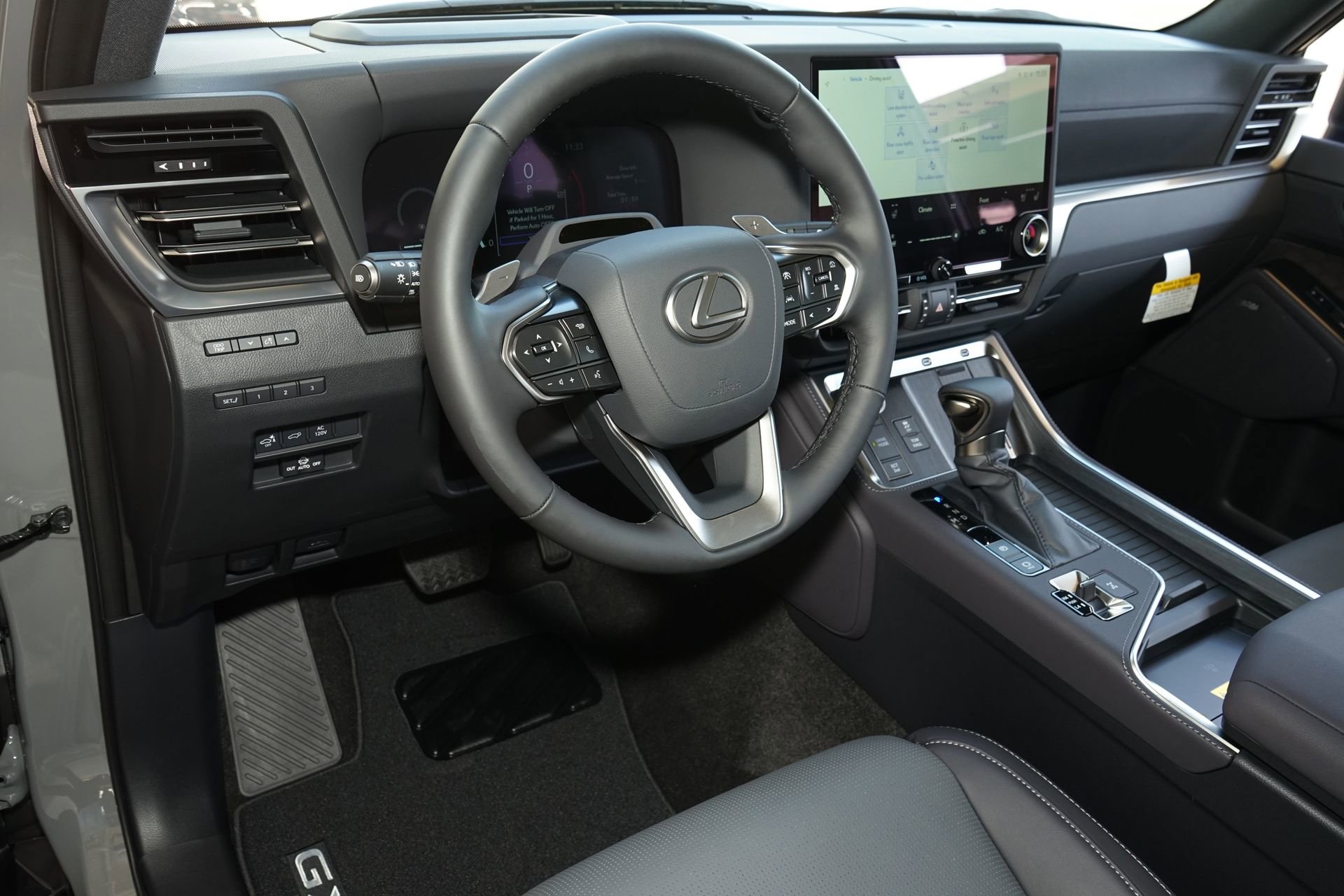 Used 2025 Lexus GX 550 w/ Cold Area Package image 9