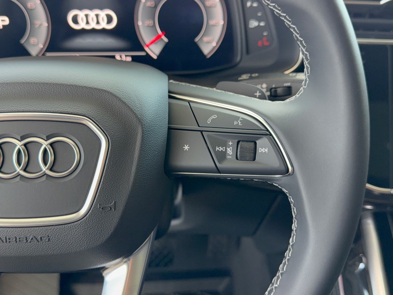 New 2026 Audi Q8 Premium Plus AWD/4WD image 19