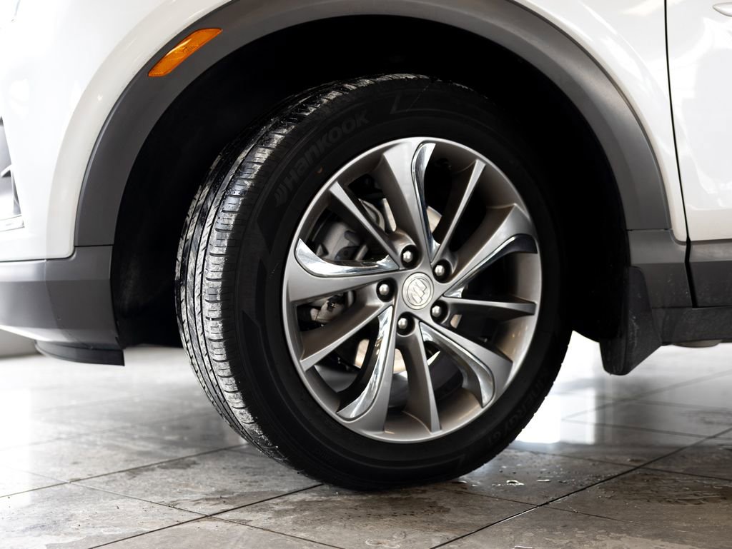 Used 2023 Buick Encore GX Essence w/ Experience Buick Package image 7