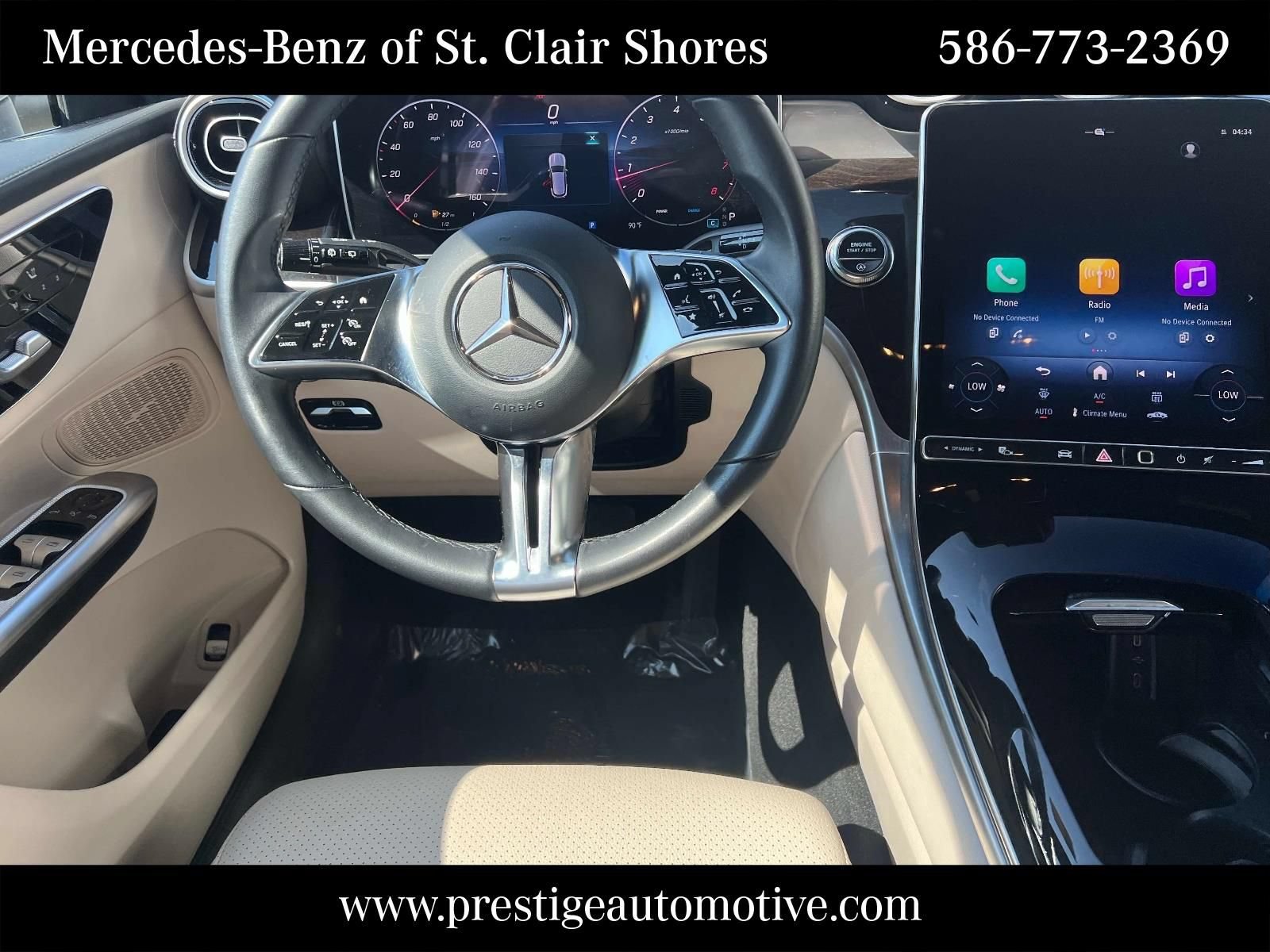 Certified 2025 Mercedes-Benz GLC 300 4MATIC image 17