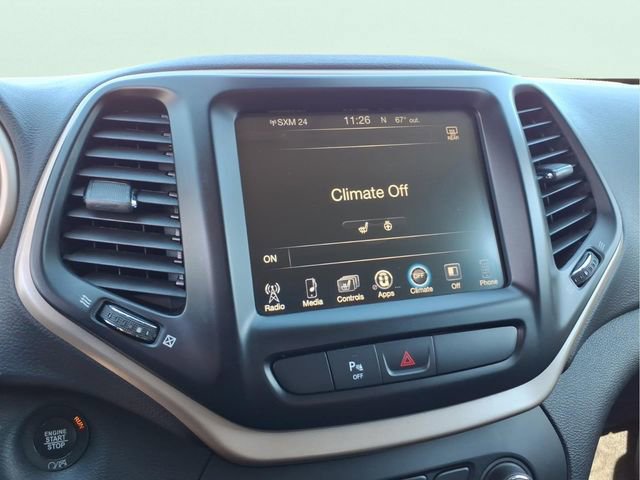 Used 2018 Jeep Cherokee Limited image 23