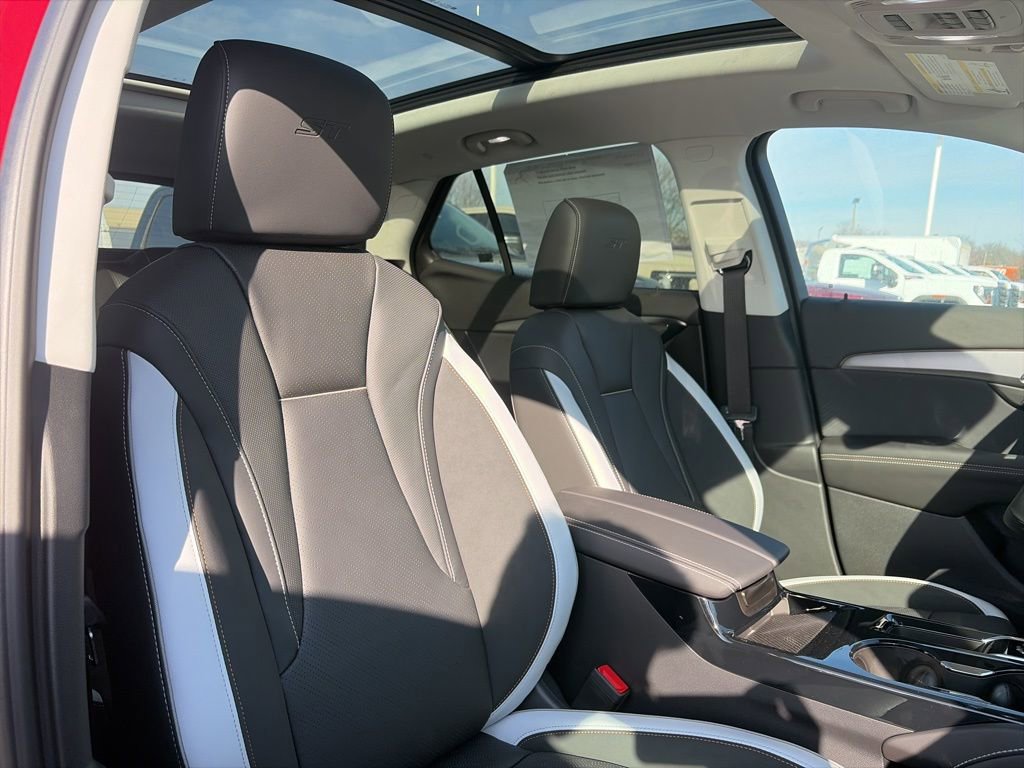 New 2026 Buick Envision Sport Touring AWD/4WD image 2