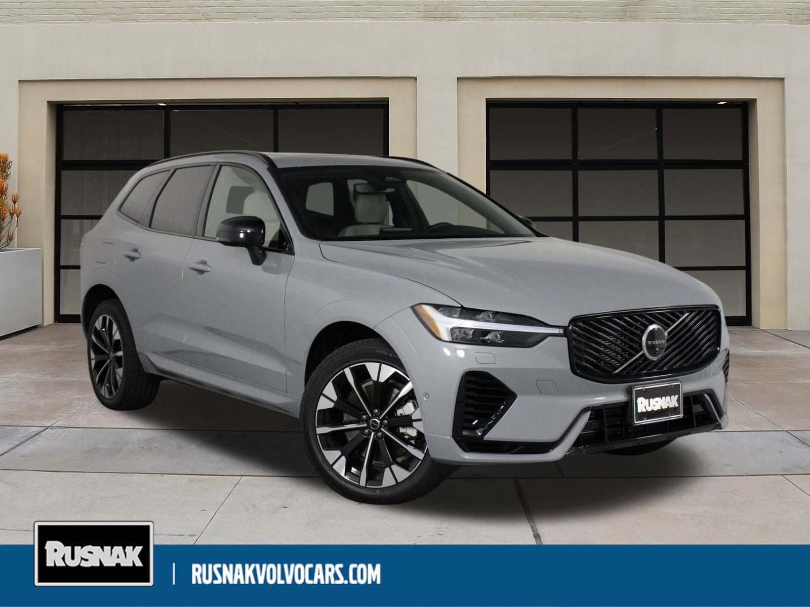 New 2026 Volvo XC60 T8 Plus w/ Protection Package Premier