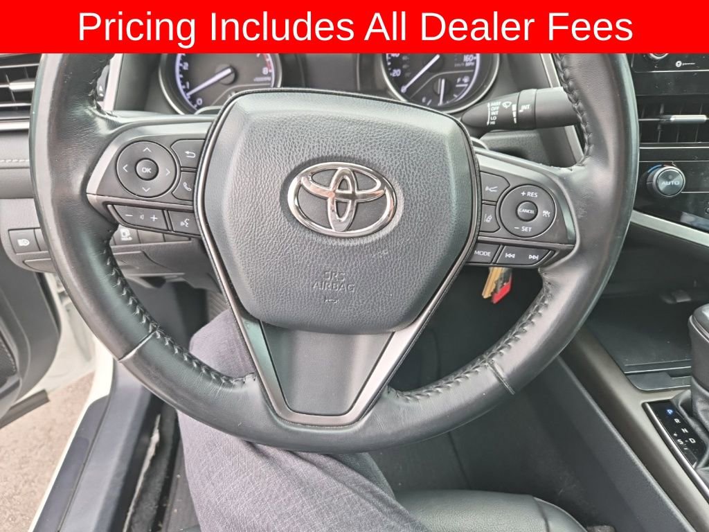 Used 2021 Toyota Camry SE FWD image 5