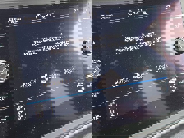 Used 2020 Volkswagen Atlas Cross Sport SE w/ Panoramic Sunroof Package image 6