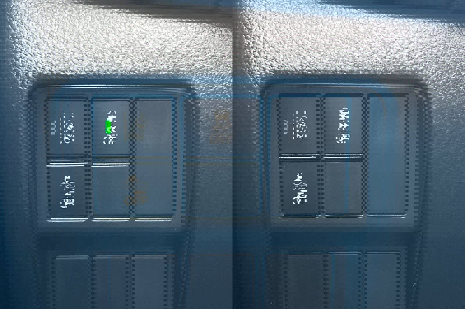 Used 2018 Honda CR-V EX image 32