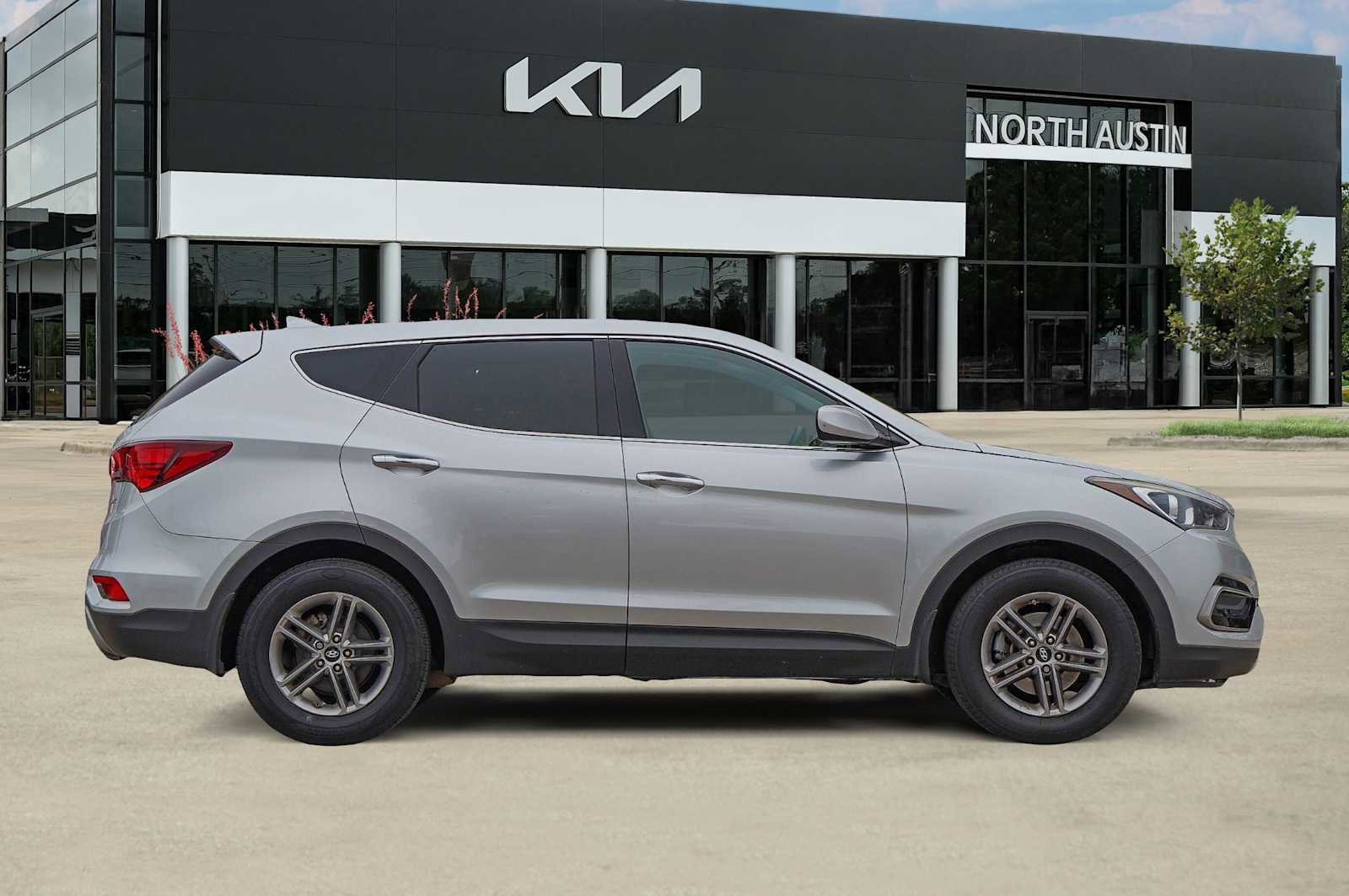 Used 2017 Hyundai Santa Fe Sport w/ Cargo Package image 7