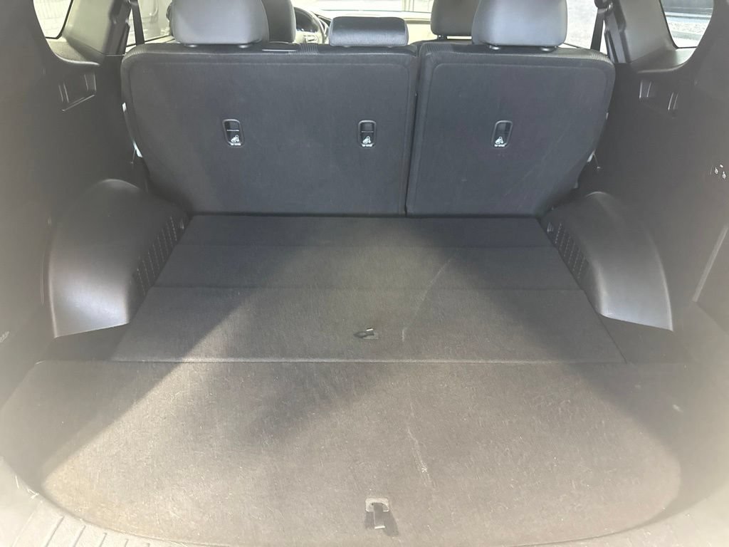 Used 2020 Hyundai Santa Fe SEL w/ Convenience Package FWD image 14