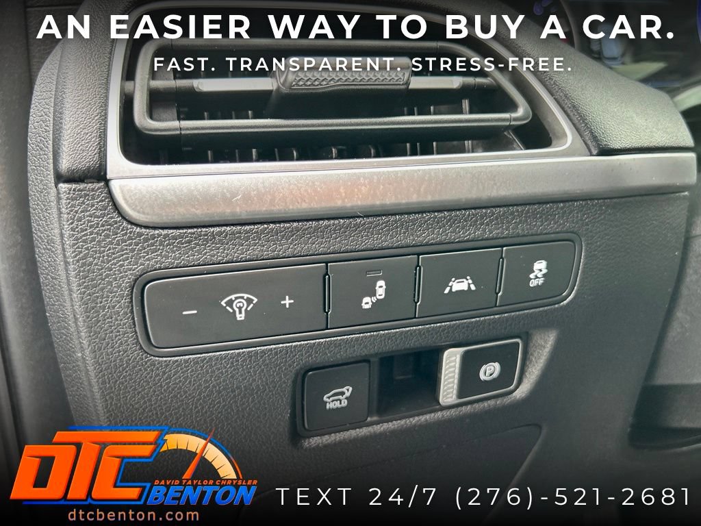 Used 2020 Hyundai Palisade SEL w/ Premium Package FWD image 17