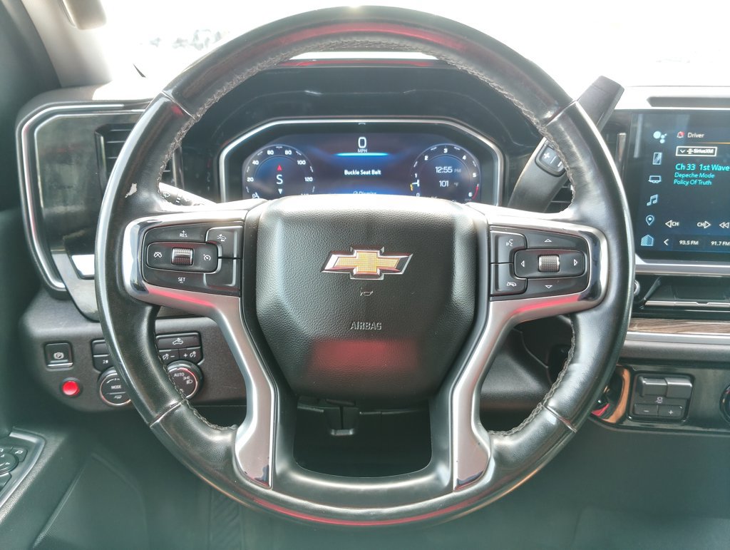 Used 2024 Chevrolet Silverado 2500 LT AWD/4WD image 7