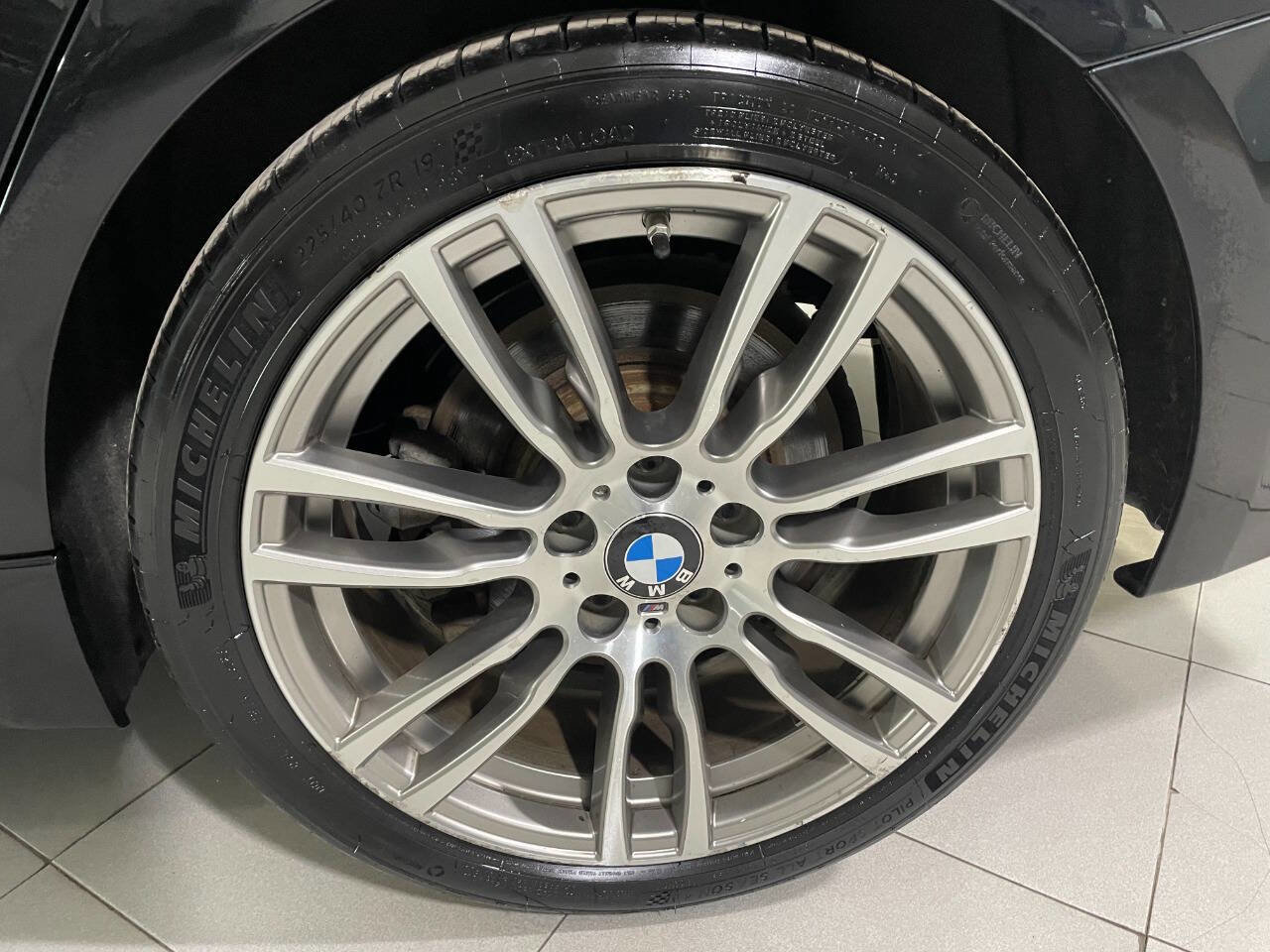 Used 2017 BMW 340i xDrive Sedan image 11