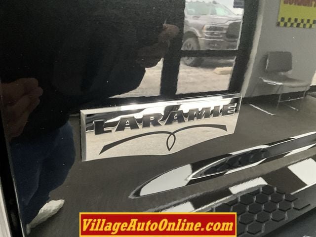Used 2018 RAM 3500 Laramie AWD/4WD image 27