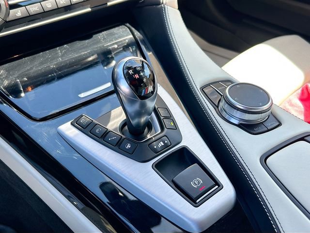 Used 2018 BMW M6 Convertible RWD image 12