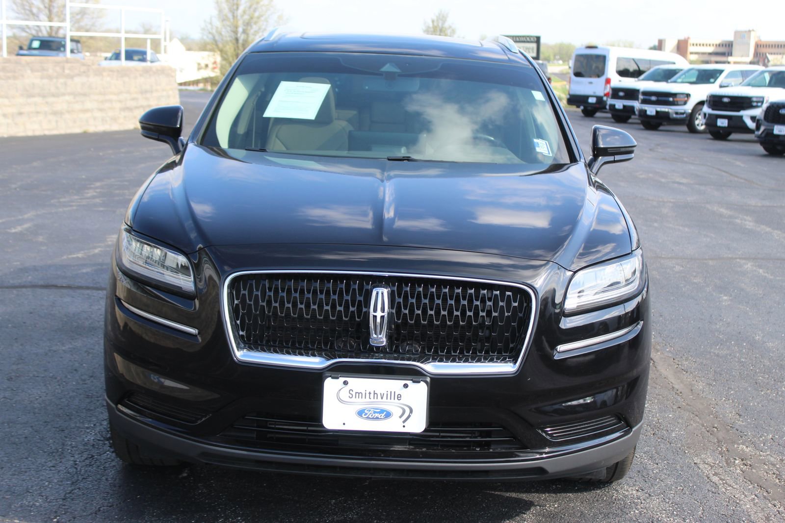Used 2023 Lincoln Nautilus Reserve w/ Monochromatic Package AWD/4WD image 9